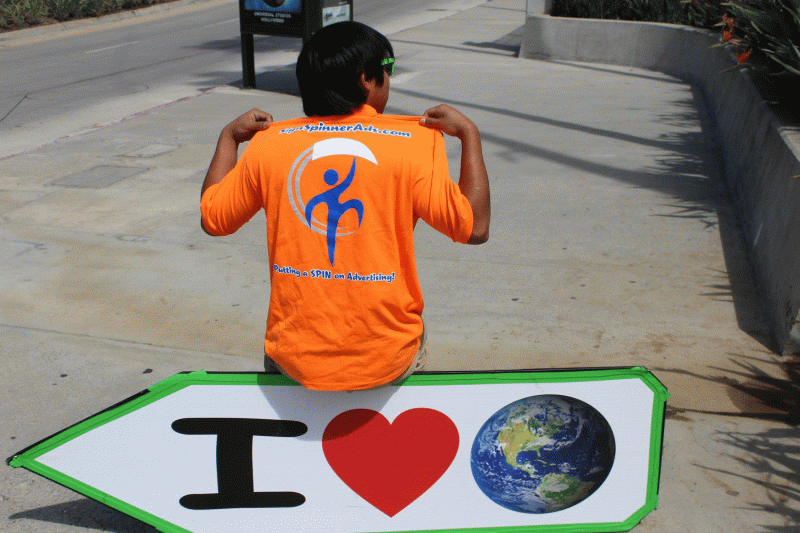Sign spinner in action