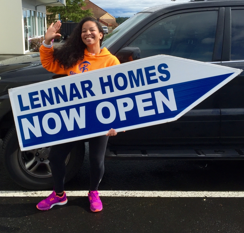 Sign spinner in action