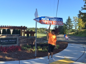 Sign spinner in action