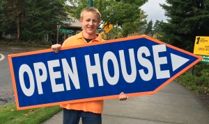Sign spinner in action
