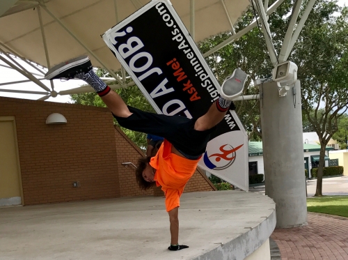 Sign spinner in action