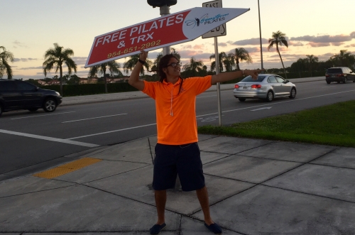 Sign spinner in action