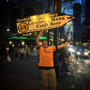 Sign spinner in action