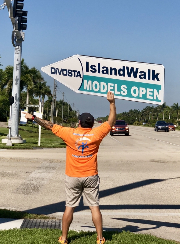 Sign spinner in action