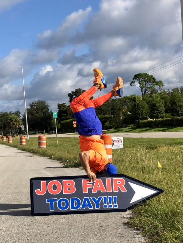 Sign spinner in action