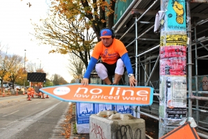 Sign spinner in action