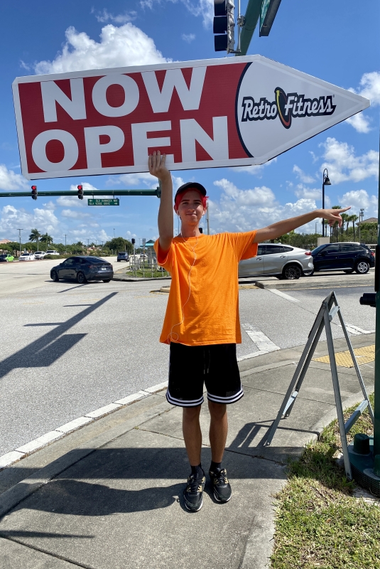 Sign spinner in action