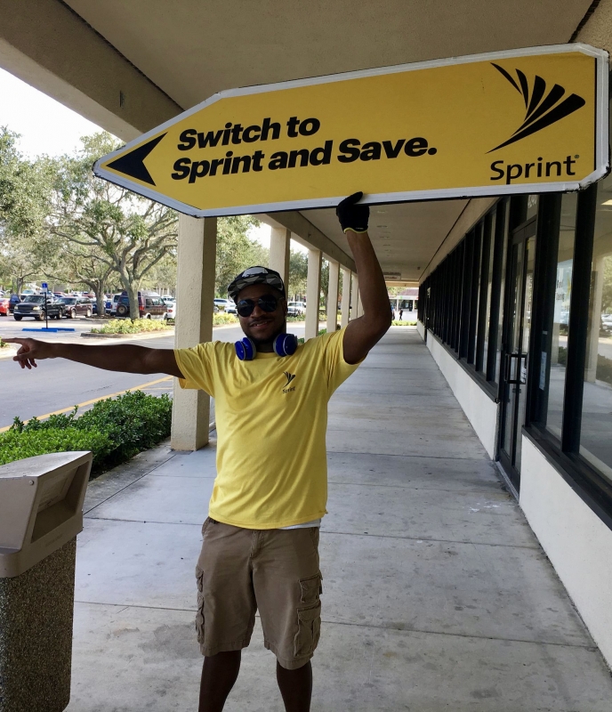 Sign spinner in action