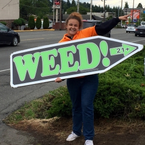 Sign spinner in action