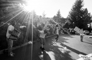 Sign spinner in action